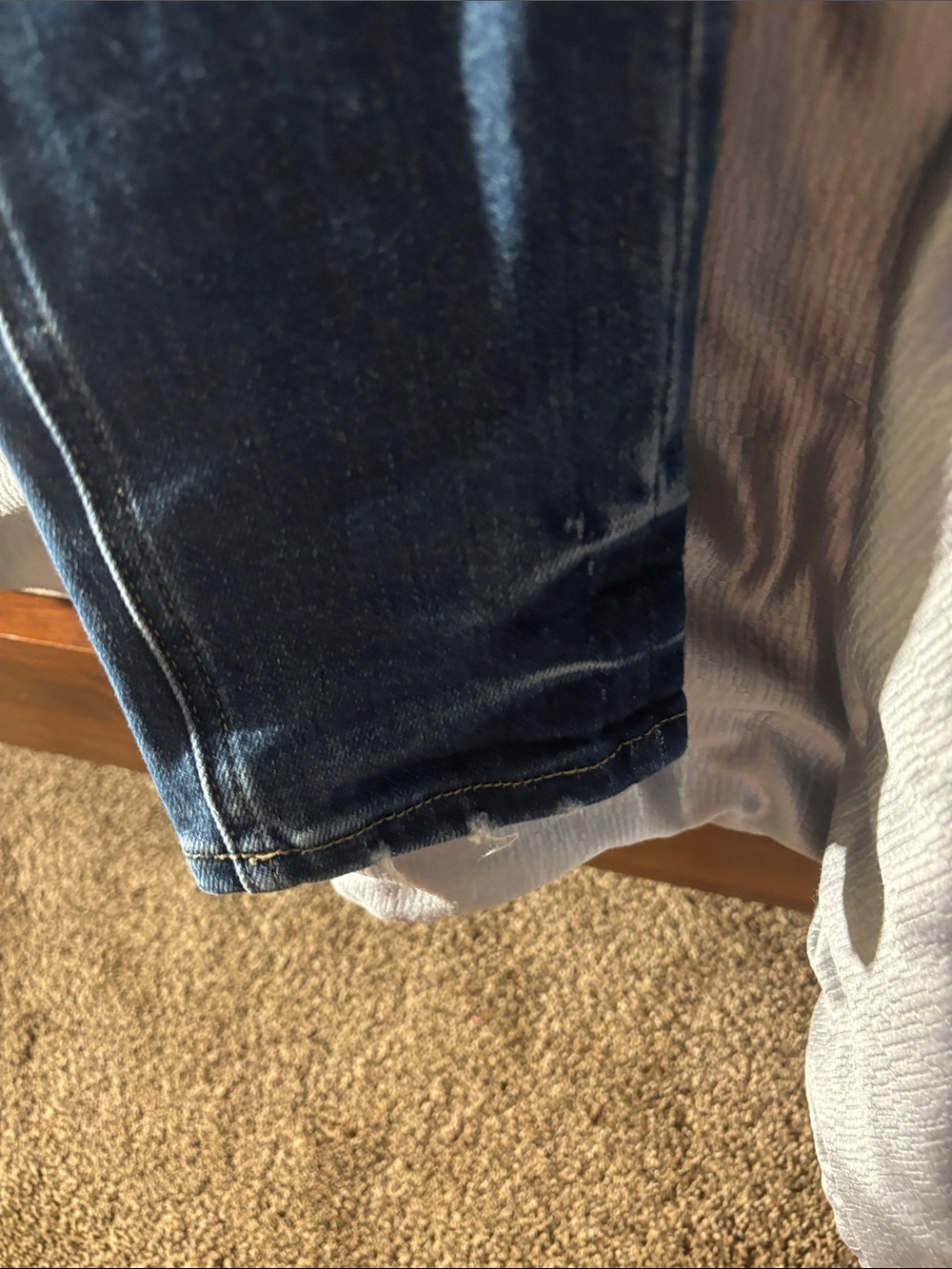 6 pairs of Maternity Blue Jeans/Jeggings with Stretch Waistband, EUC - Picture 3 of 16